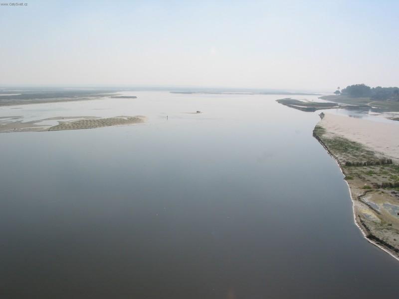 Foto: Indie-P�ej�d�me posv�tnou �eku Gangu