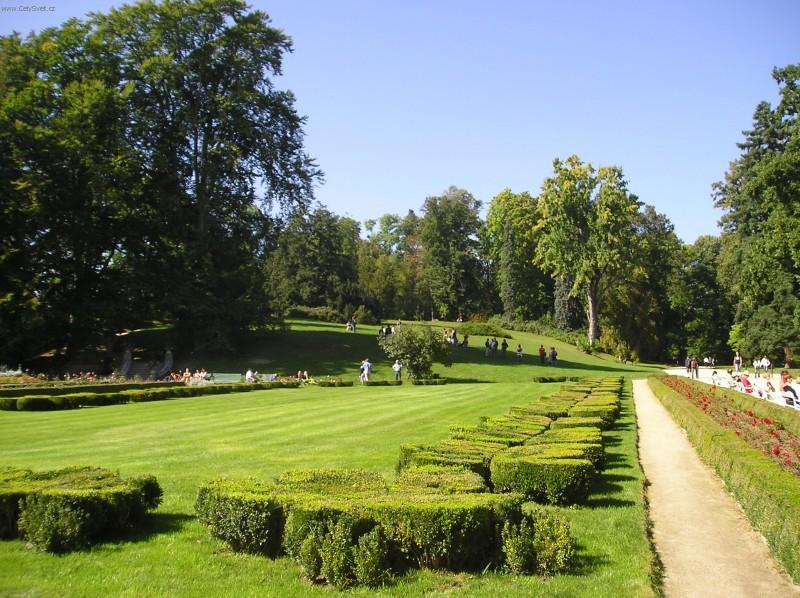 Foto: Jiho�esk� kraj-Hlubok� nad Vltavou