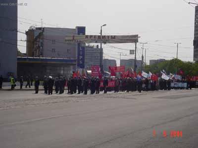 Foto: Rusko-Prvom�jov� pr�vod na Leninov� bulv�ru