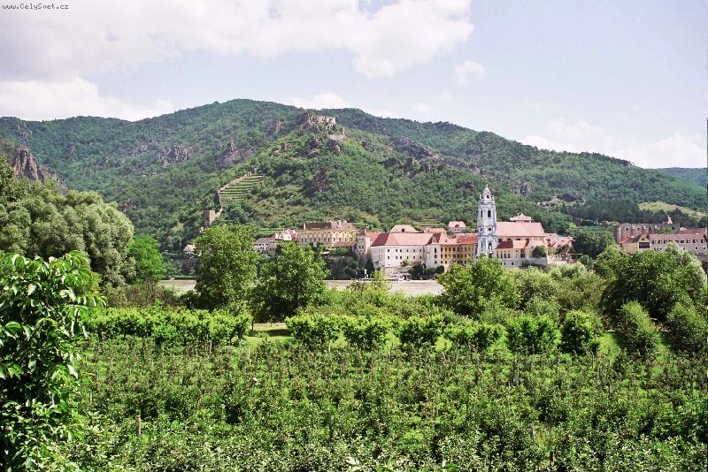 Foto: D�rnstein-M�ste�ko v kulturn� krajin� Wachau (UNESCO) v Doln�m Rakousku