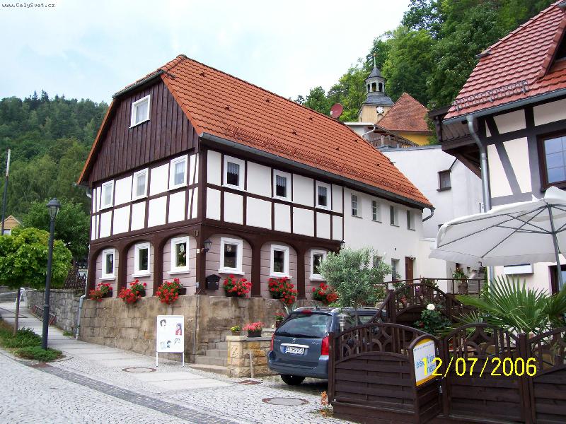 Foto: Kurort Oybin-N�dhern� domy v centru m�sta