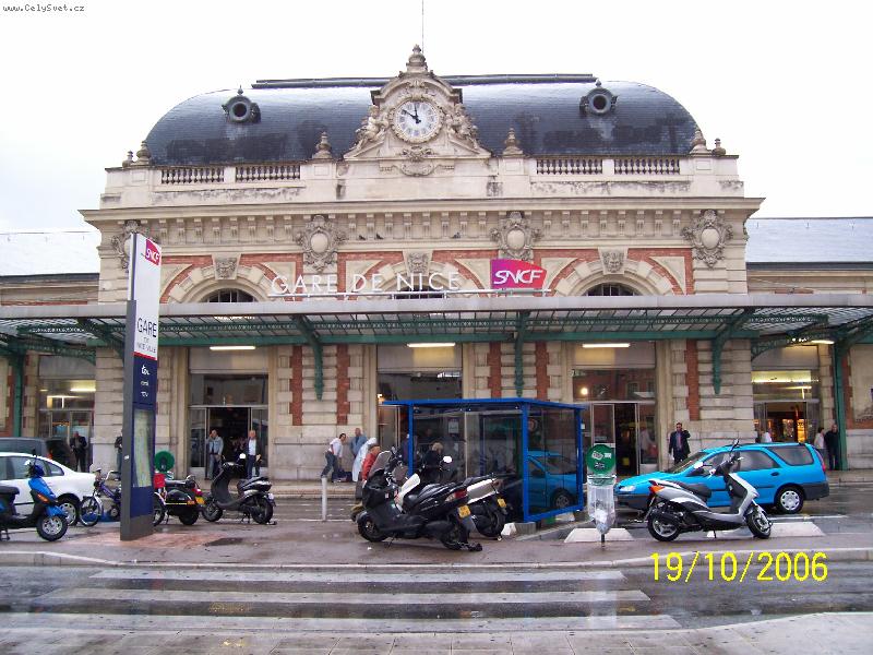 Foto: Nice-Hlavn� vlakov� n�dra�� v Nice.