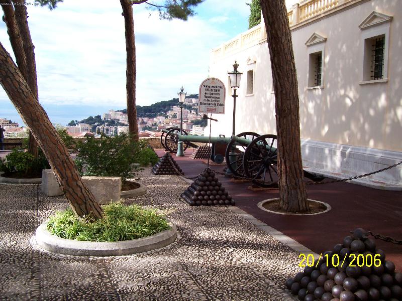 Foto: Monako-Historick� d�la u kn�ec�ho pal�ce.