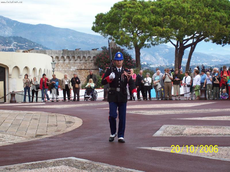 Foto: Monako-St��d�n� str�e u kn�ec�ho pal�ce.