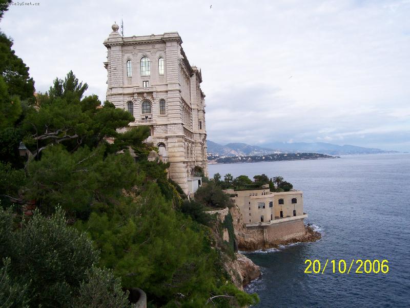 Foto: Monako-Budova Oce�nografick�ho muzea.