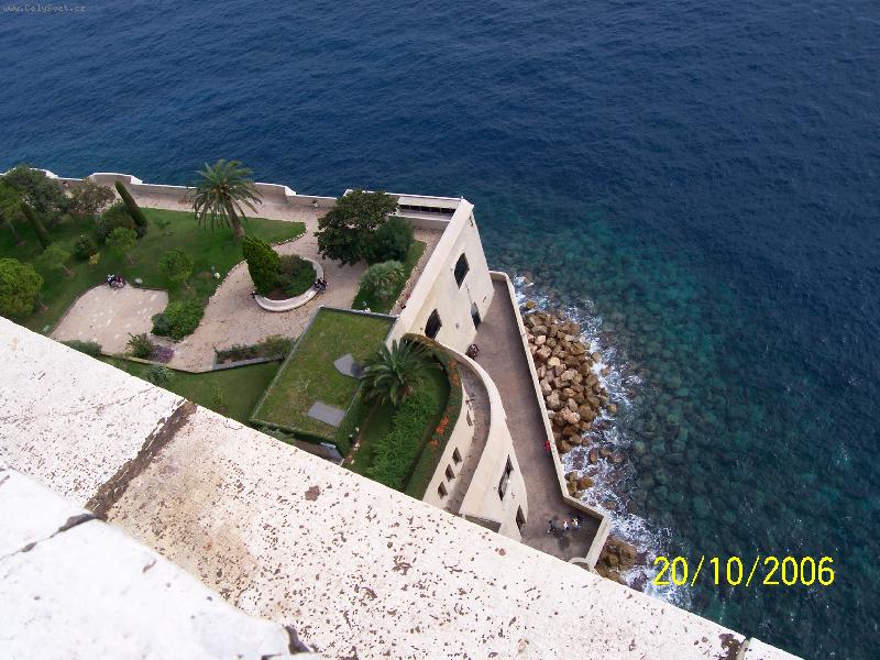 Foto: Monako-Pohled ze st�echy Oce�nografick�ho muzea