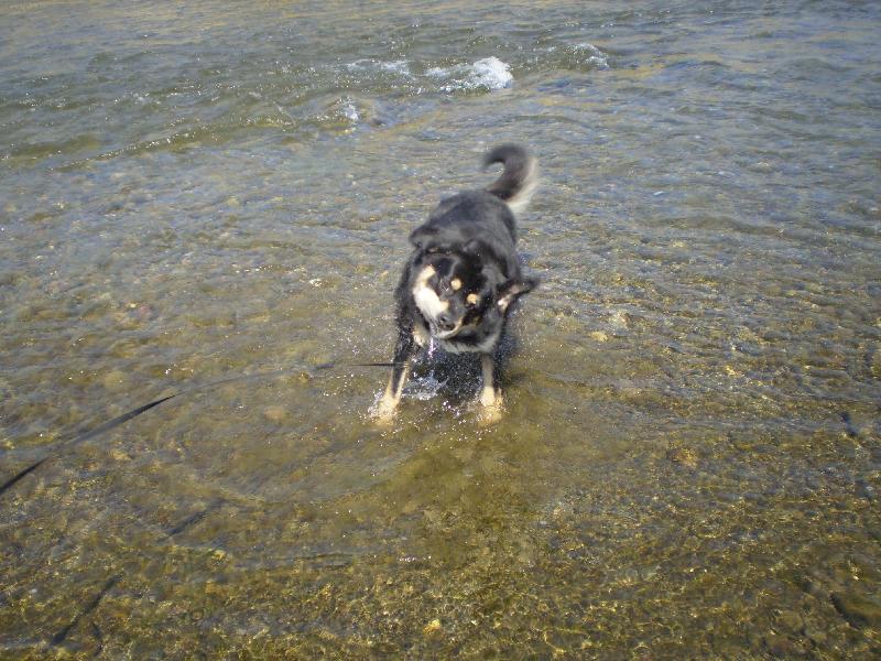 Foto: u �eky-po koup�n� se mus�m po��dn� ot�epat