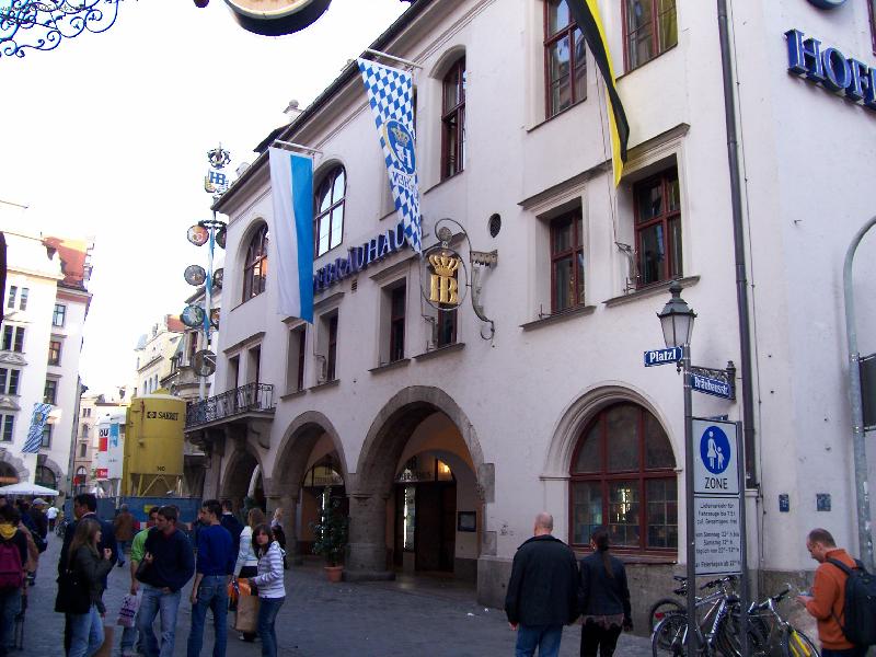 Foto: Mnichov-Hofbr�uhaus-nejslavn�j�� hospoda v Mnichov�