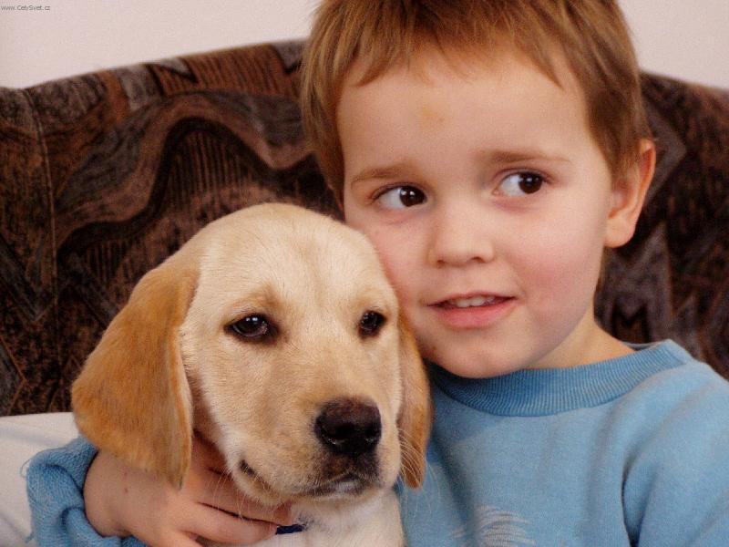 Foto: Jsou porad spolu...-Denny pozuje s Romankem