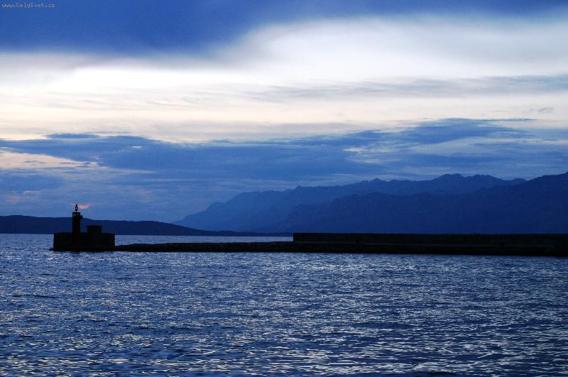 Foto: konec hork�ho dne v p��stavu