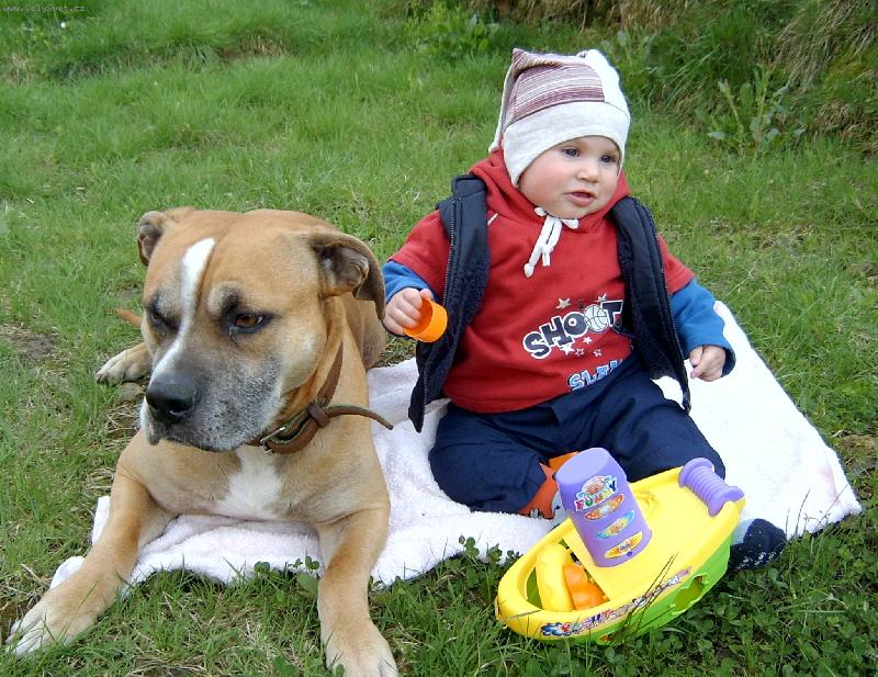 Foto: Ares a Klarka-na�e dv� zlat��ka