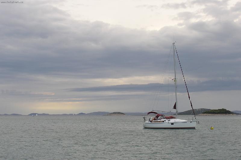 Foto: Lo�ka-Placht�n� v Chorvatsku