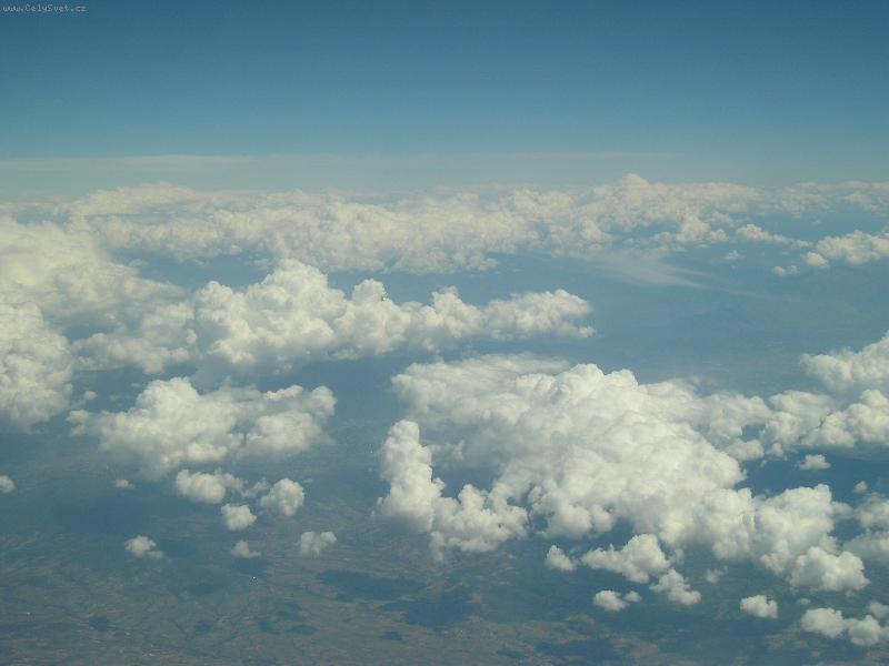 Foto: za devatero horami ...-pohled z v��ky 11 000 m