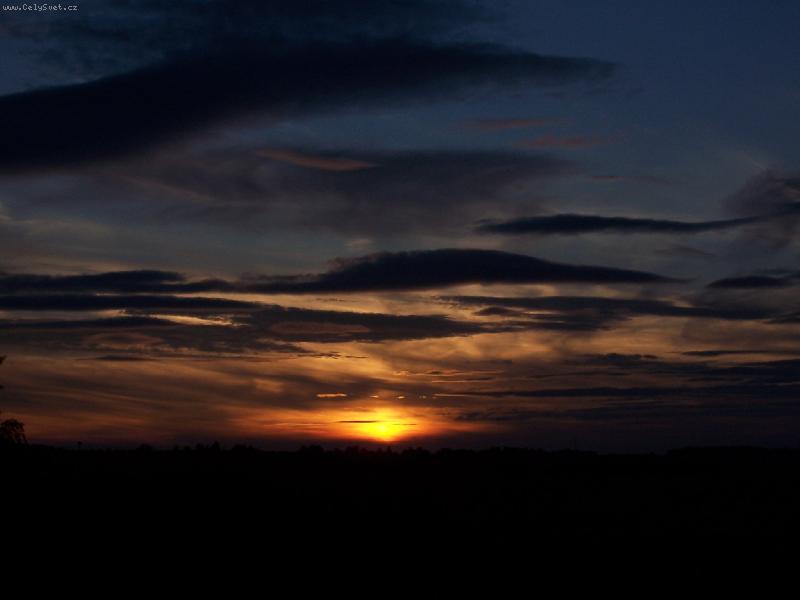 Foto: Z�pad slunce-...
