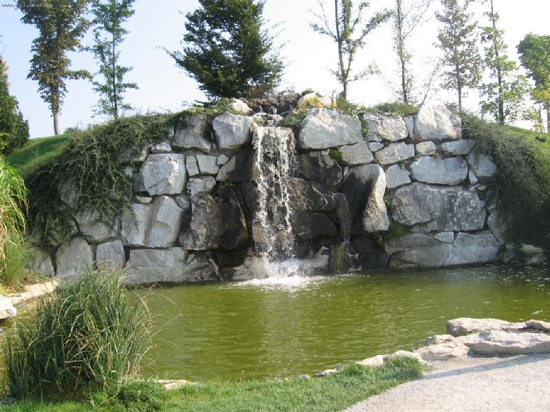 Foto: mal� vodop�dek