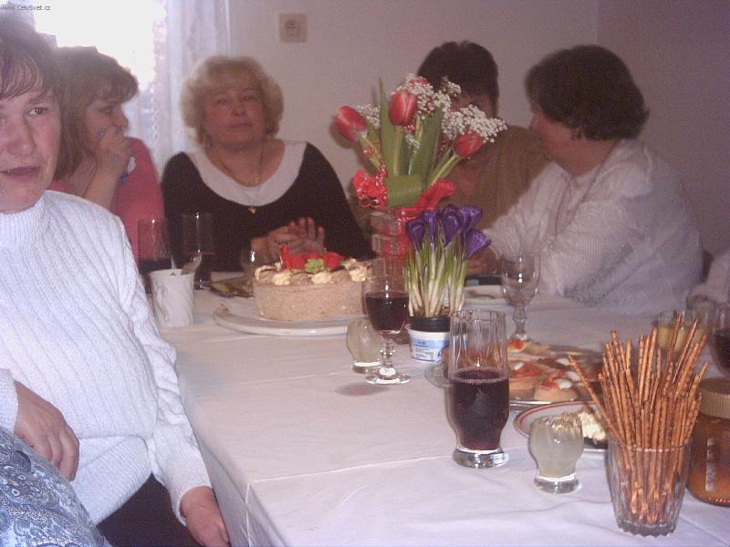 Foto: kr�sn� kytka-kytka k �edes�tin�m