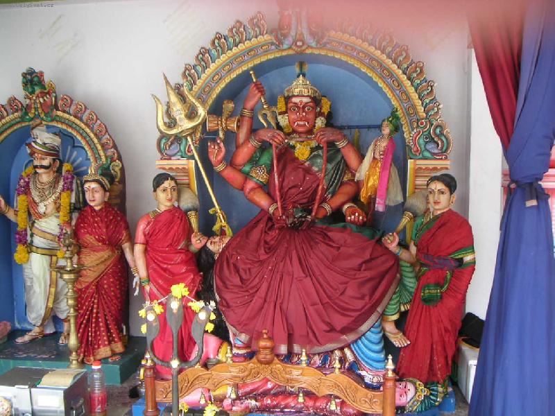 Foto: Thaj�t� bohov�-jde z nich strach...