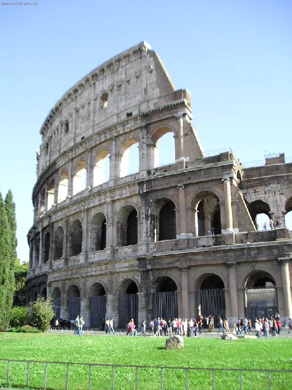 Foto: Coloseum-Kolos�ln� Coloseum