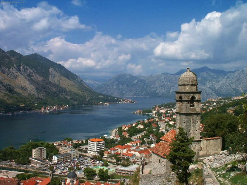 Foto: Boka Kotorsk�-Z v�stupu na pevnost Kotor