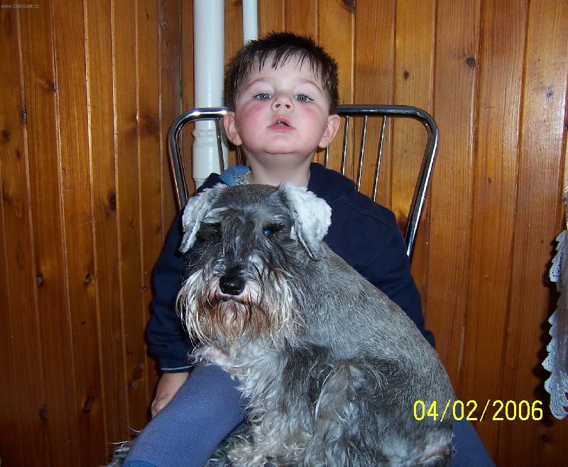 Foto: Honz�k a Flavie z Povod� Oharky-Dva nerozlu�n� kamar�di