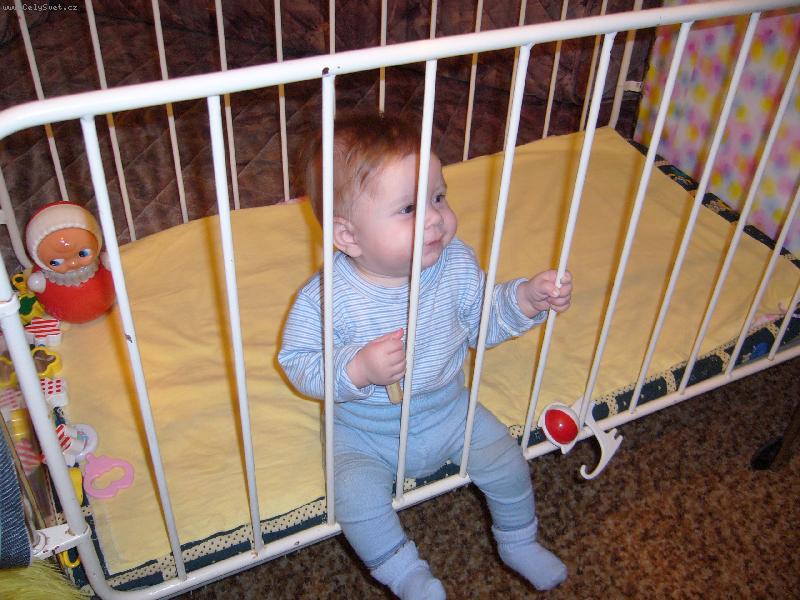 Foto: Puste m� ven-Luk�ek ve ,,v�zen�"