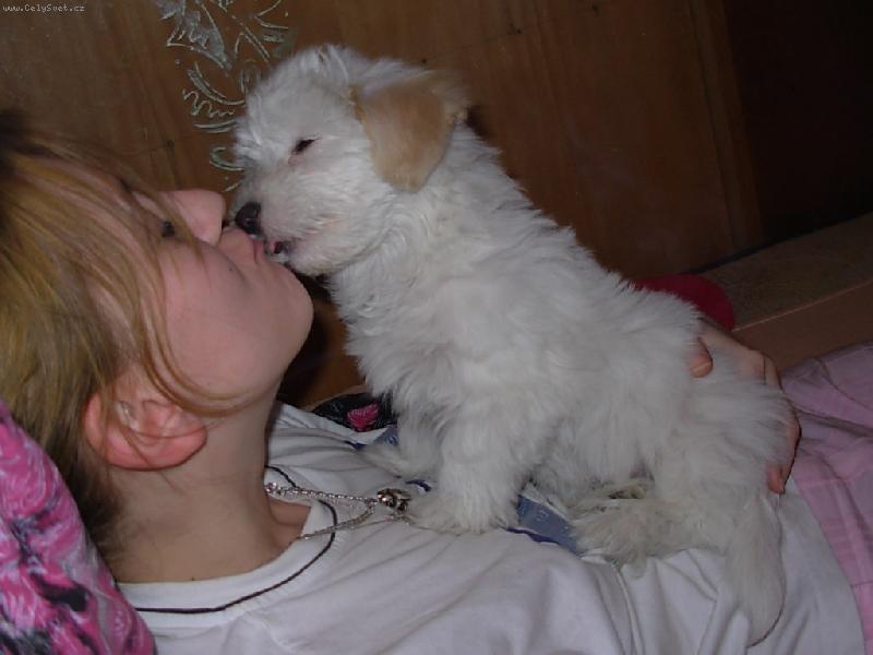 Foto: Panicka ma ale sladkou pusinku...-Pusinka na dobrou noc...