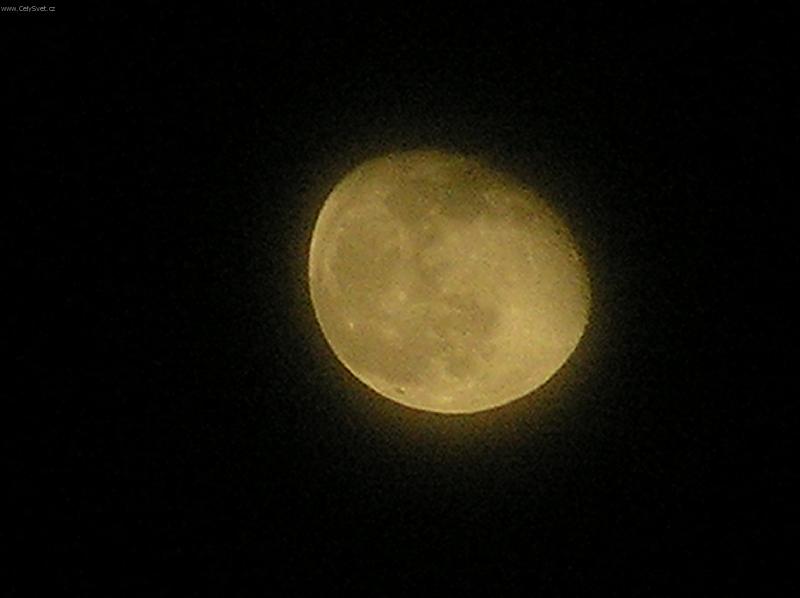 Foto: M�s�c II.-17.01.2006 21:54