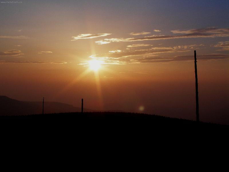 Foto: VE�RN� POHLED Z PRAD�DU-Z�PAD SLUNCE