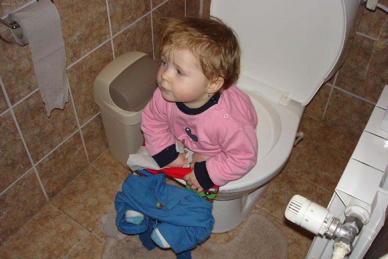 Foto: Pe�ka p�i pokusu-Je�t� ut��t a mohu si j�t hr�t