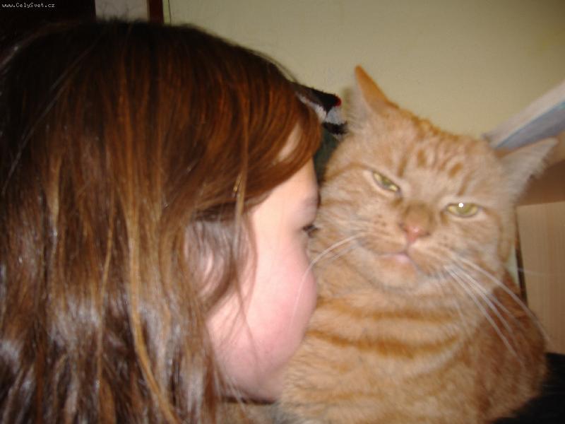 Foto: Tom�ek a j�-" bo�e ta je otravn� ... "