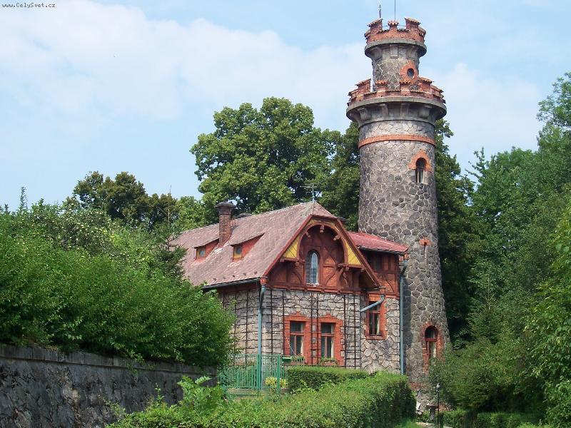 Foto: Les Kr�lovstv�-technick� pam�tka  a kr�sn� p�ehrada