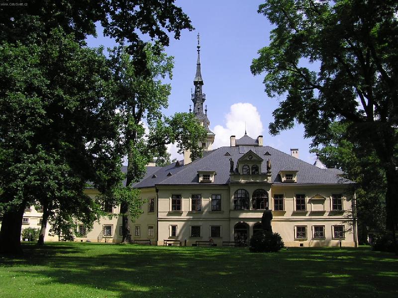 Foto: Hl�vkovy La�any-z�mek