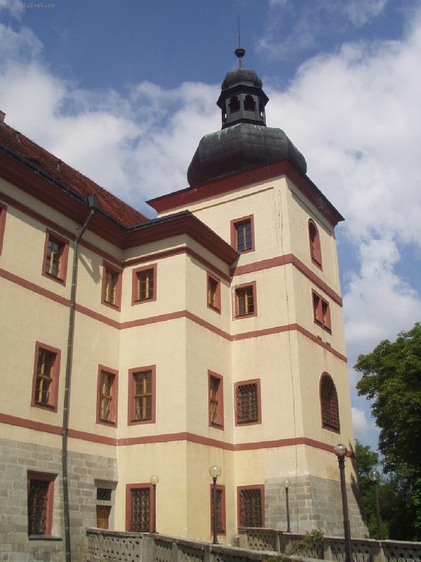 Foto: Ln��e-Z�mek- �echy