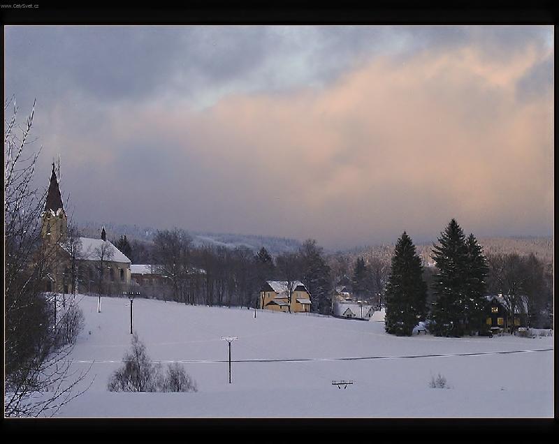 Foto: Zimn� Bublava p�i z�padu slunce-Ta na�e zemi�ka �esk�, ta je tak hezk�, tak hezk�...