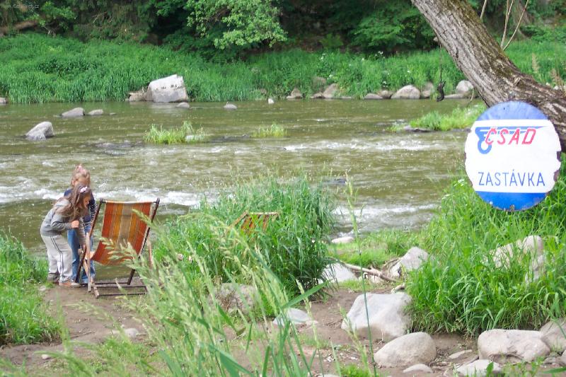 Foto: Letn� s�zava-ten autobus u� dlouho nejel....