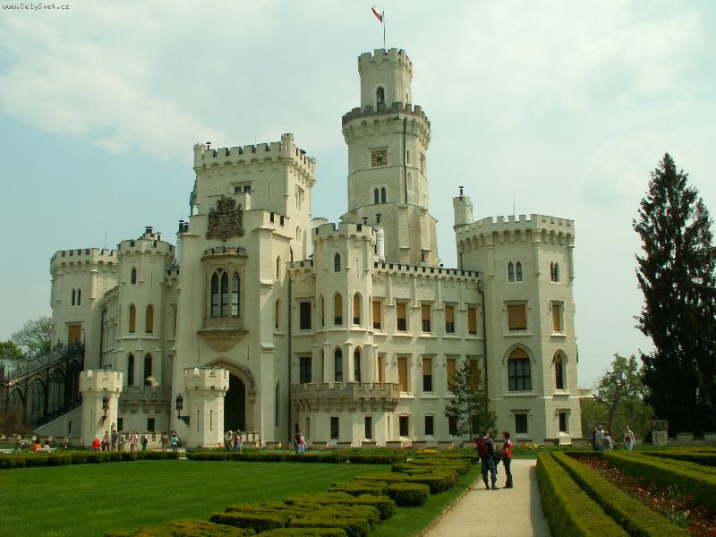 Foto: Z�MEK HLUBOK�-POHLED ZE ZAHRADY