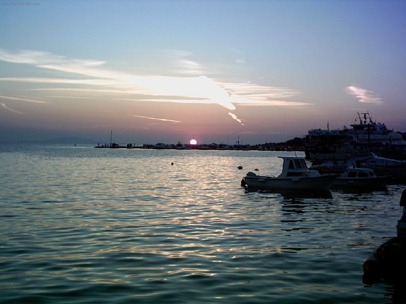 Foto: U mo�e .....-Z�pad Slunce !!