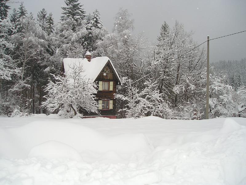 Foto: pern�kov� chaloupka-vzpom�nka na zimu