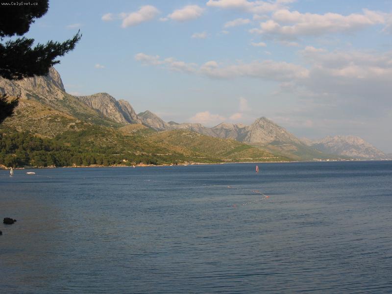 Foto: pohled do d�li