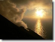 Stoup�n� ke kr�teru Stromboli