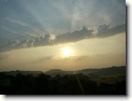 v�chod slunce Tma�