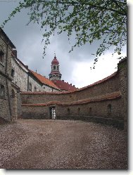 z�mek v N�chod�